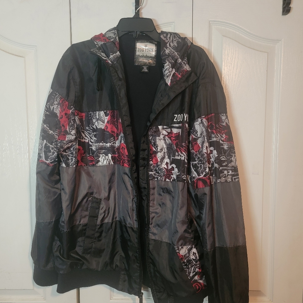 Zoo York Men's Black and Red Windbreaker Rare